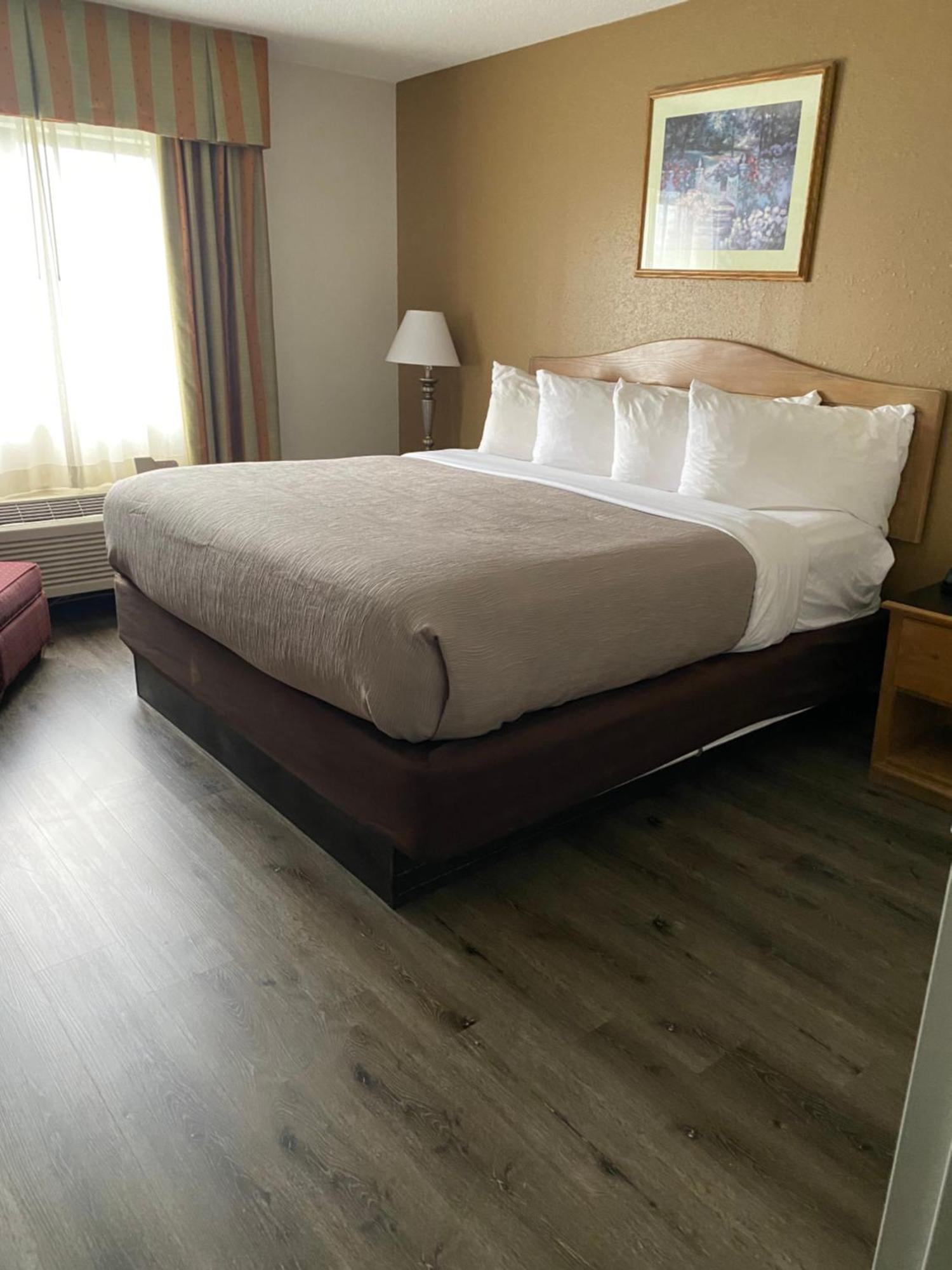 Quality Inn Perrysburg Luaran gambar